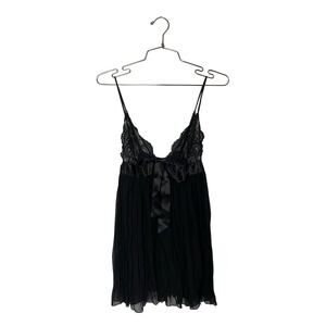 Y2K Victoria's Secret Black Babydoll Slip w Lace Bodice